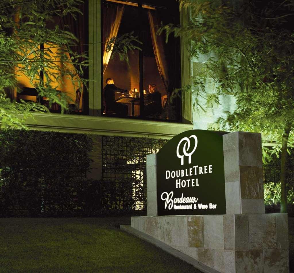Hotel Zessa Orange County Airport, A Doubletree By Hilton Santa Ana Restaurant photo